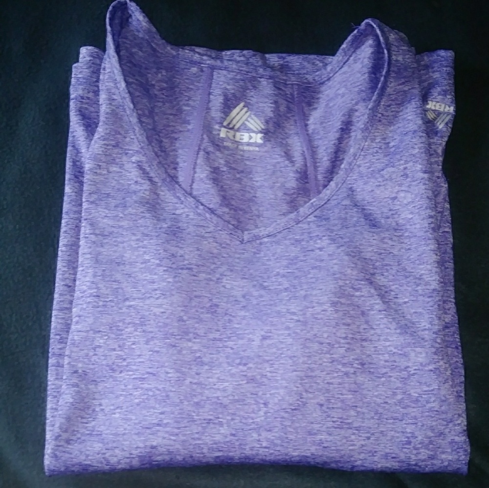 Womans long sleeve shirt 👕